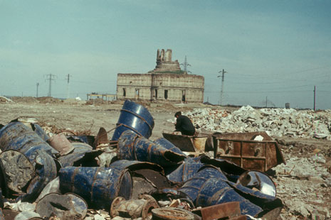 Ion Dumitriu - Gallery - Slides - Garbage Pit 14